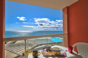 Au Cayenne, terrasse et vue mer